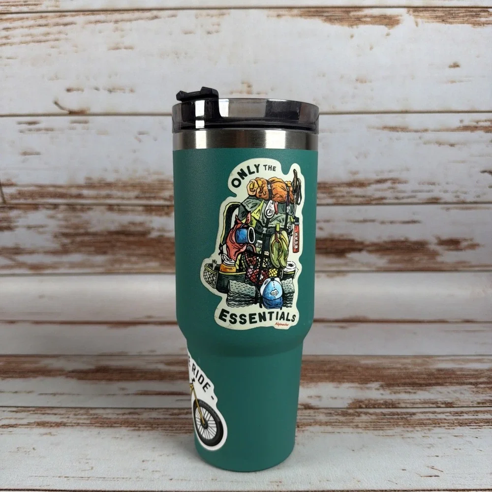 Stanley Adventure Quencher 30 oz Stainless Steel Travel Tumbler Green Used
